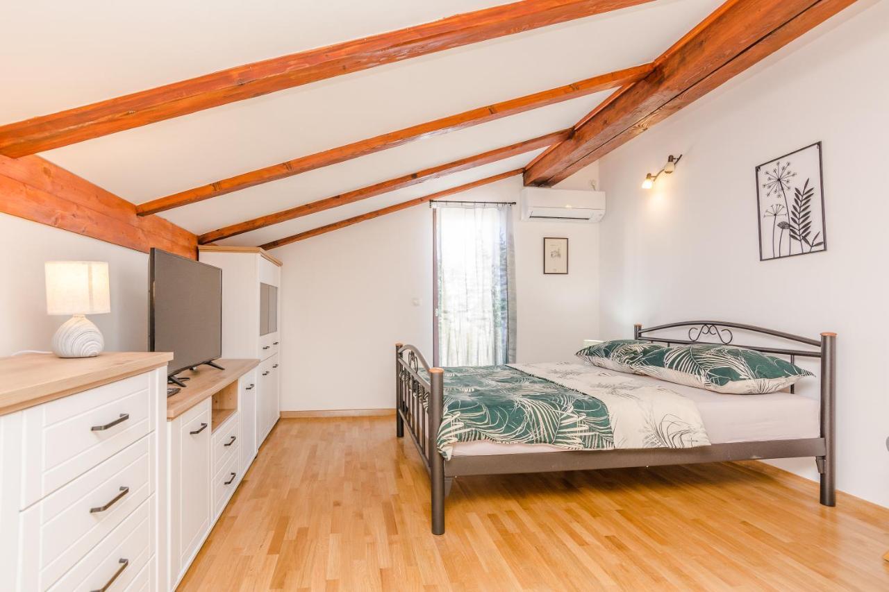 Bodulica Apartment Zadar Ngoại thất bức ảnh